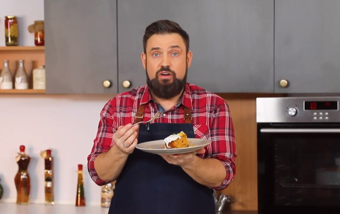 Нереально смачний морквяний пиріг за рецептом відомого телекулінара